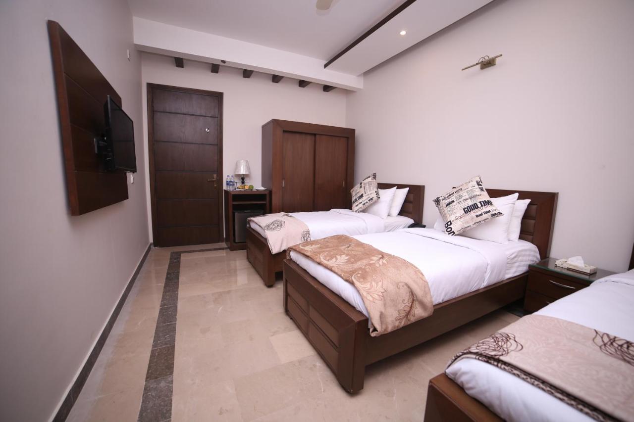 Zifan Hotel & Suites Karachi Exterior foto
